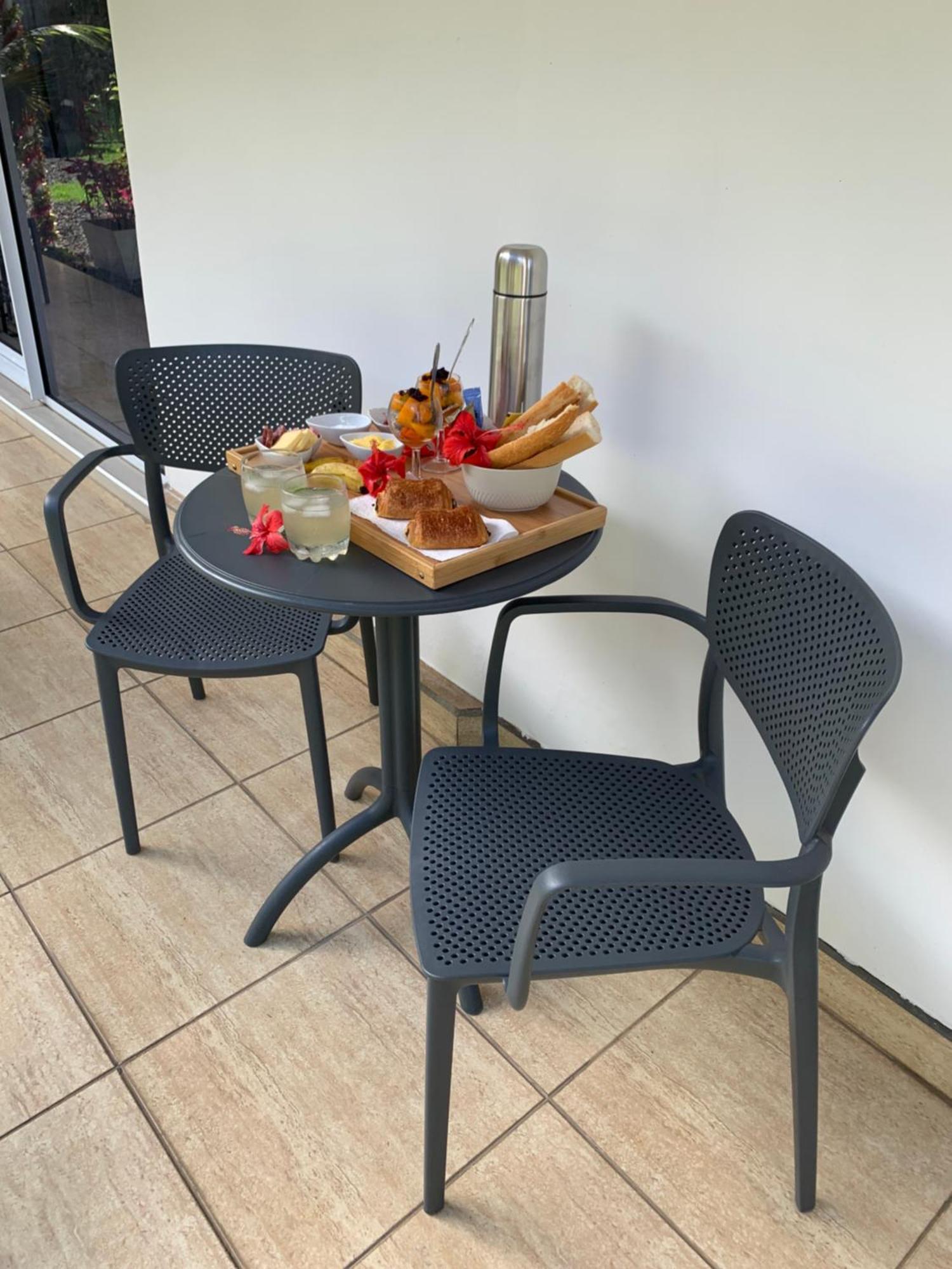 A Tomo Mai Homestay, Close To Airport, Private Bathroom Free Parking And Wifi With High Connection And Breakfast Optional Faaa Εξωτερικό φωτογραφία
