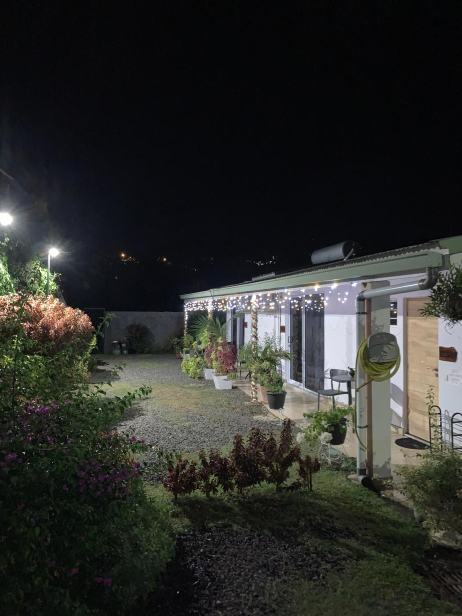 A Tomo Mai Homestay, Close To Airport, Private Bathroom Free Parking And Wifi With High Connection And Breakfast Optional Faaa Εξωτερικό φωτογραφία