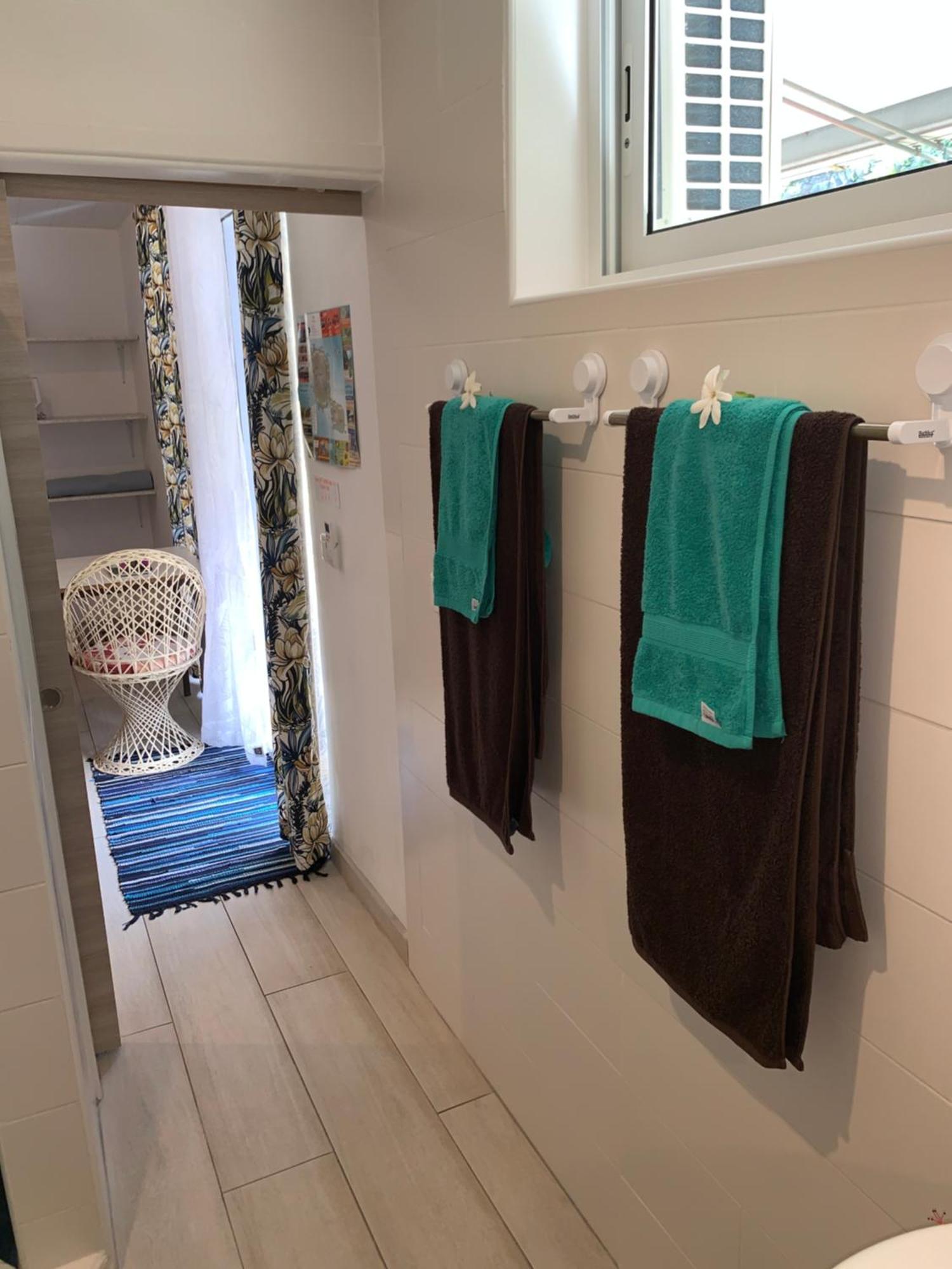 A Tomo Mai Homestay, Close To Airport, Private Bathroom Free Parking And Wifi With High Connection And Breakfast Optional Faaa Εξωτερικό φωτογραφία